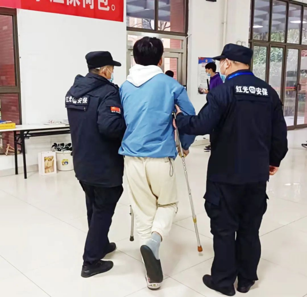 長沙紅光保安服務(wù)有限公司,長沙安保服務(wù),長沙安全服務(wù),長沙非武裝押運(yùn),勞務(wù)派遣服務(wù)